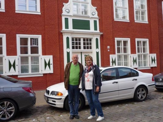 Ingrid und Dieter im Holländischen Viertel